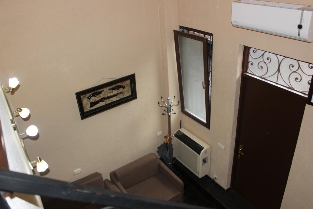 Apartment Anzi Batumi Quarto foto